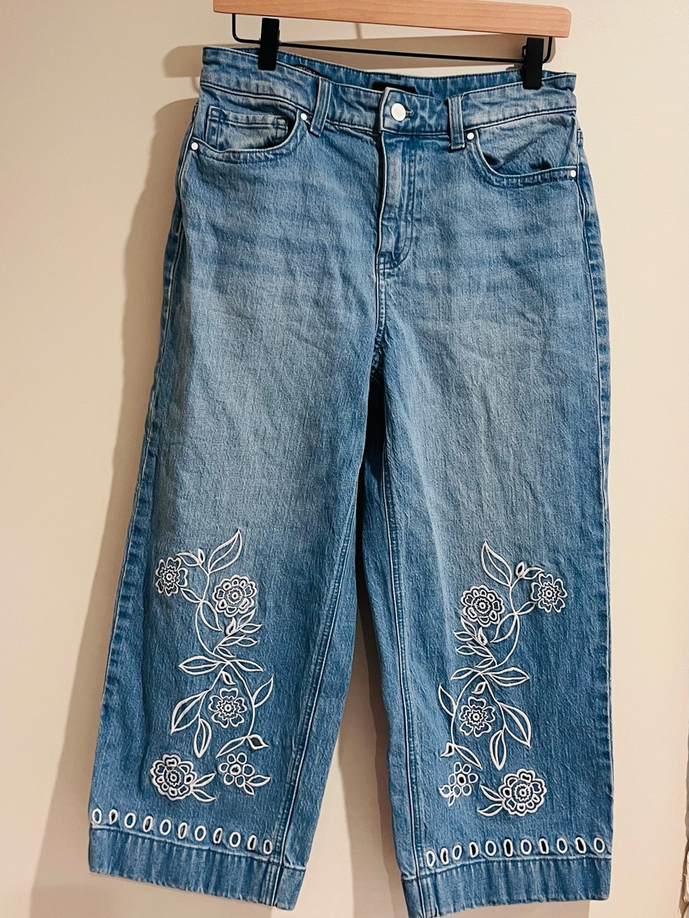 Talbots CROP WIDE LEG JEANS Size 8 Petite Embroidery Boho